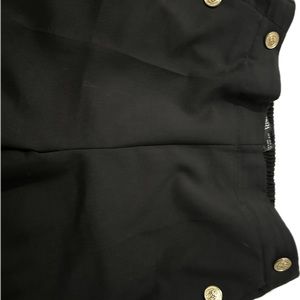 New without tags, ZARA size XL black pants, pull on no pockets